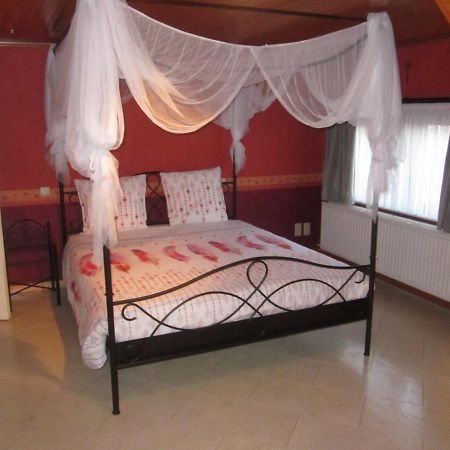 Vakantiewoning Upstairzzz Kortessem Kültér fotó