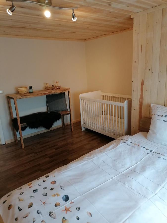 Vakantiewoning Upstairzzz Kortessem Kültér fotó